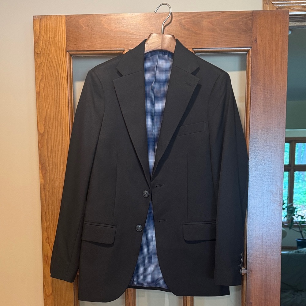 Haggar Black Men's Sport Coat with Subtle Blue Check Lining